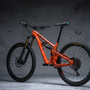 DYEDbro ochranná folie Camo Black Gloss Nakupujte Hned