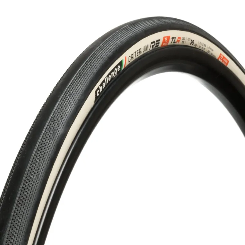 CHALLENGE plášť CRITERIUM RS TE TLR 700x30 černá/bílá Horká Nabídka