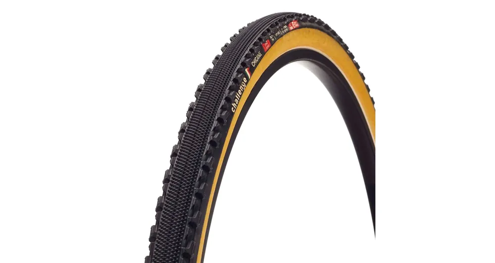 CHALLENGE plášť CHICANE Pro TLR 700x33 černá/tan Doprava Zdarma