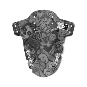Blatník Riesel Criss:cross Stickerbomb ultra black Koupit Online