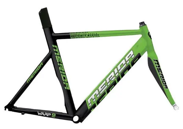 Levný Rám WARP 9 56cm - oděrky