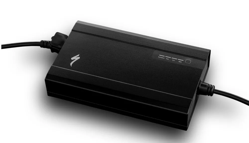 Aktuální Nabíječka Specialized 3.1 Smart Charger