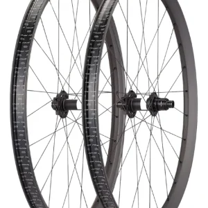 Akční Nabídka Zapletené kolo Specialized Traverse HD 350 DEG Satin Carbon\\/Black