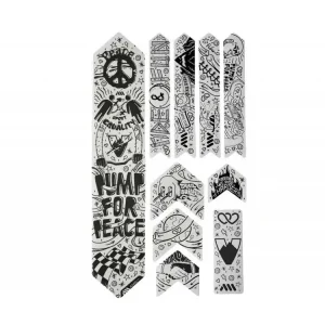 Omezená Nabídka AMS ochranné polepy - EXTRA - Pump for Peace\\/black