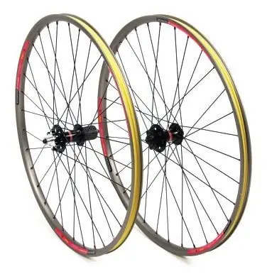 Zapletené kolo Roval Stout SL disc wheelset Hit Sezóny
