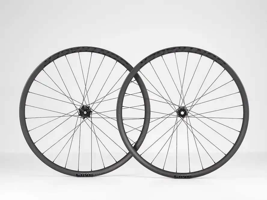 Zapletené kolo 29" Bontrager Line Pro 30 Boost Super Cena