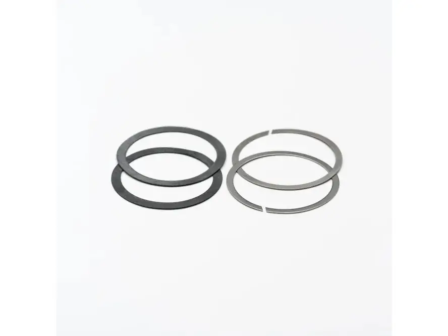 Těsnění Chris King Seal&Snap Ring kit Akce