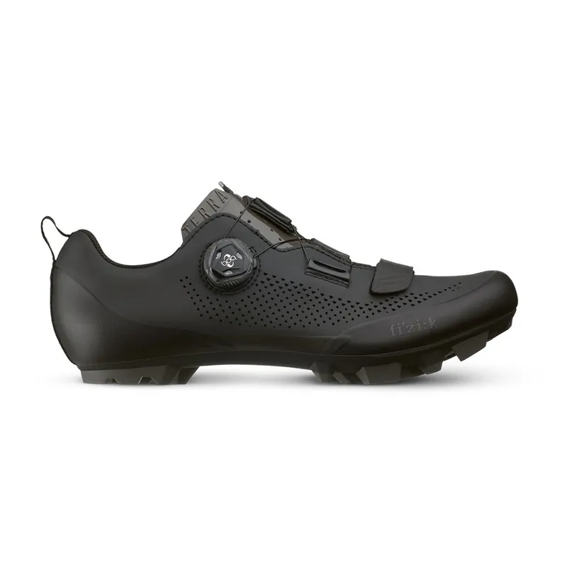 FIZIK Terra X5-black/black Ověřený