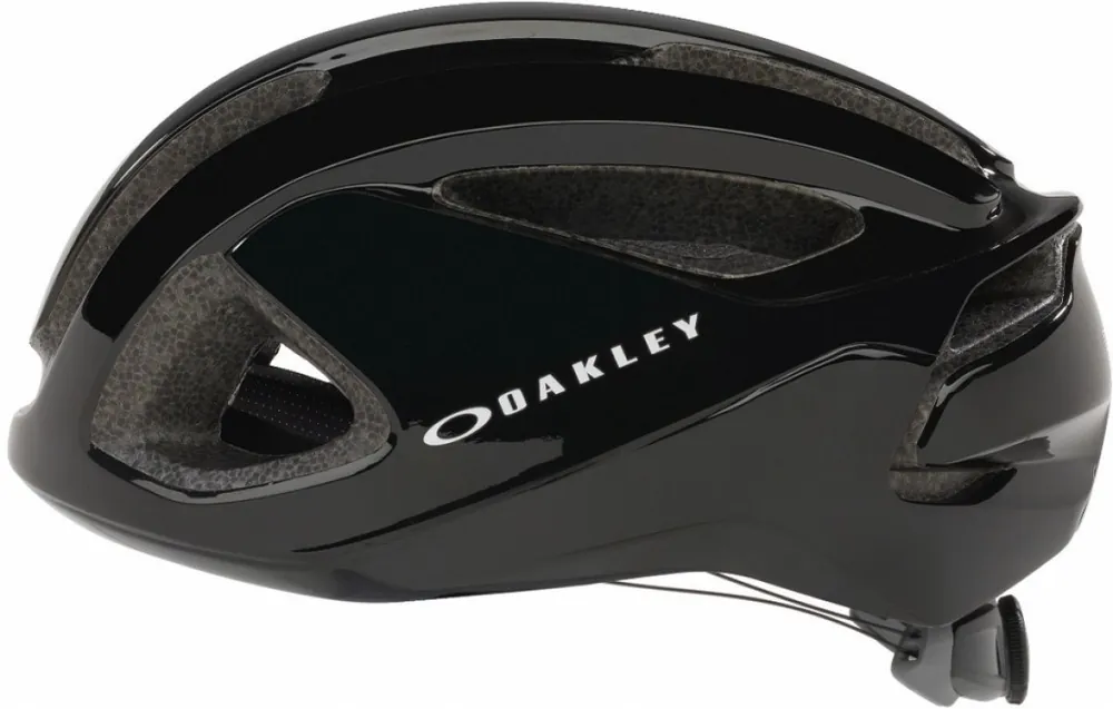 Must-Have OAKLEY helma ARO3 LITE černá